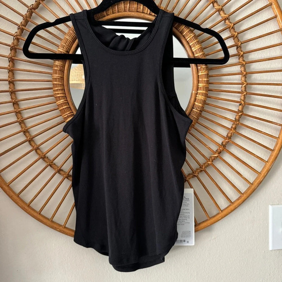 NWT Lululemon Modal Silk Twist Back Tank Top size 4 in black - Picture 3 of 8